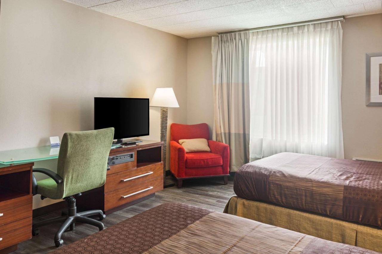 Fairmount Inn & Suites - Stroudsburg, Poconos Делавер-Вотер-Геп Екстер'єр фото