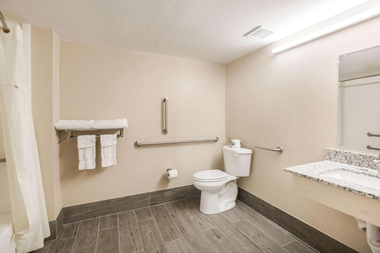 Fairmount Inn & Suites - Stroudsburg, Poconos Делавер-Вотер-Геп Екстер'єр фото